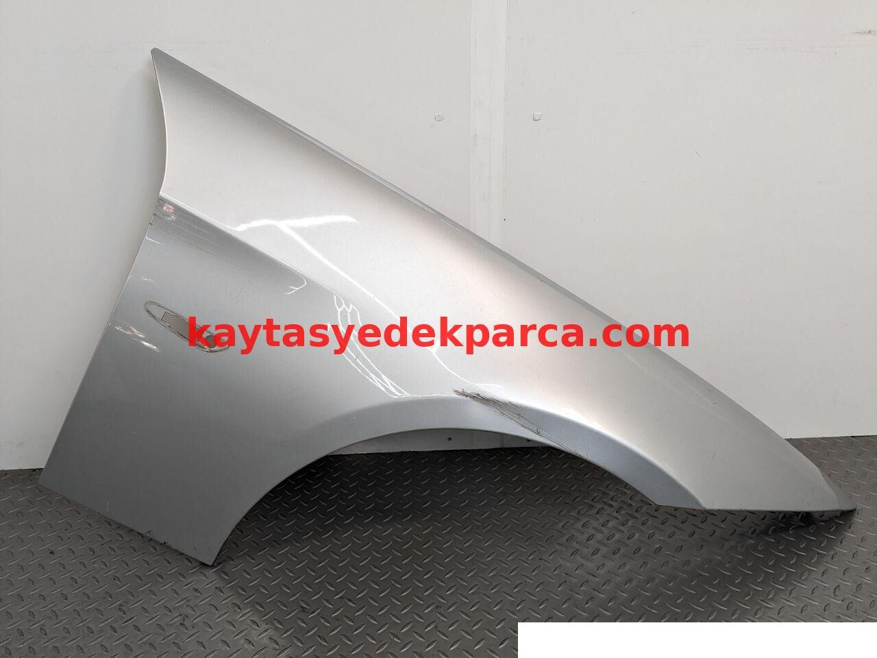 41357133795-7133795-BMW-ÇAMURLUK ÖN E63/L