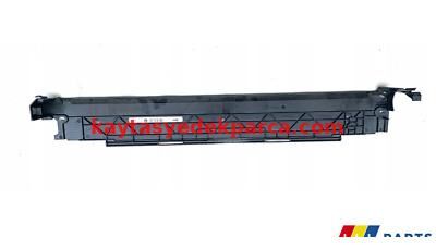 17118666836-8666836-BMW-RADYATÖR ÜST KAPLAMA