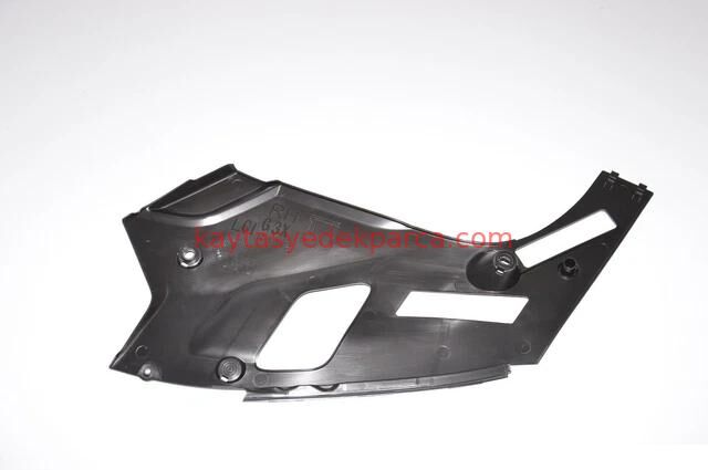 51767349604-7349604-BMW-ÇAMURLUK ÜST BAKALİTİ R G30