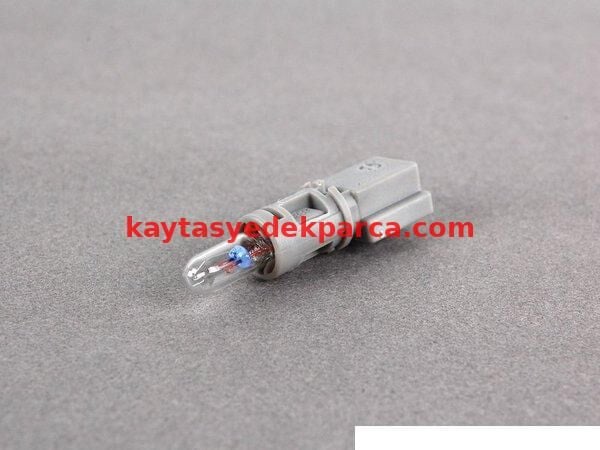 64119361714-9361714-BMW-KALORİFER BORUSU G30G11