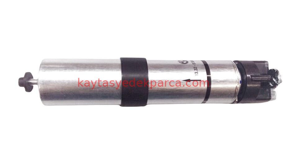13328509765-8509765-BMW-MAZOT FİLTRESİ ISITICILI E90 LCİ