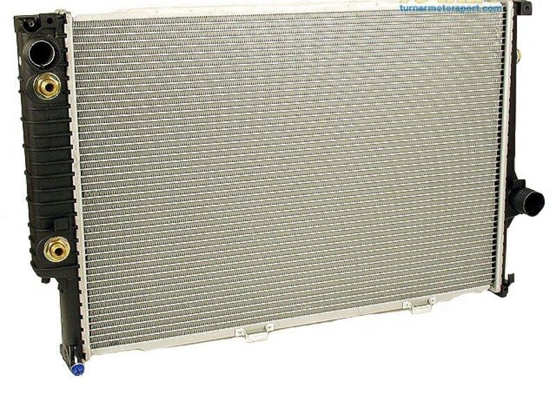 BSG-17117801423-KLİMA FANI E46/320D DÜZ VİTES