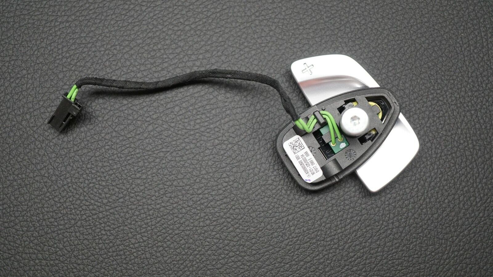MER-A0999053500-DİREKSİYON KUMANDA ÜNİTESİ W205 SAĞ