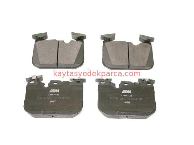 34112284969-2284969-BMW-FREN BALATASI ÖN M4