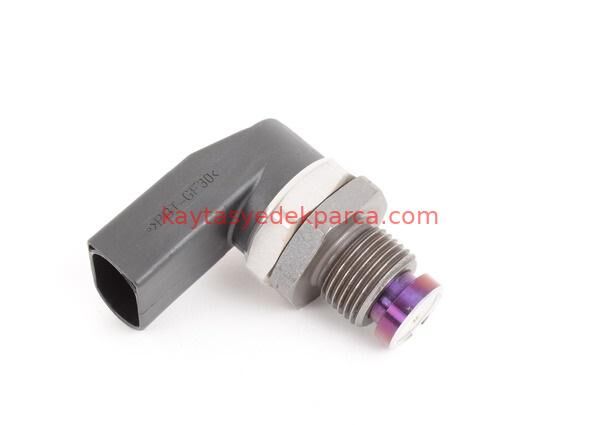 13537787167-7787167-BMW-BASINÇ SENSÖRÜ L ŞEKLİNDE