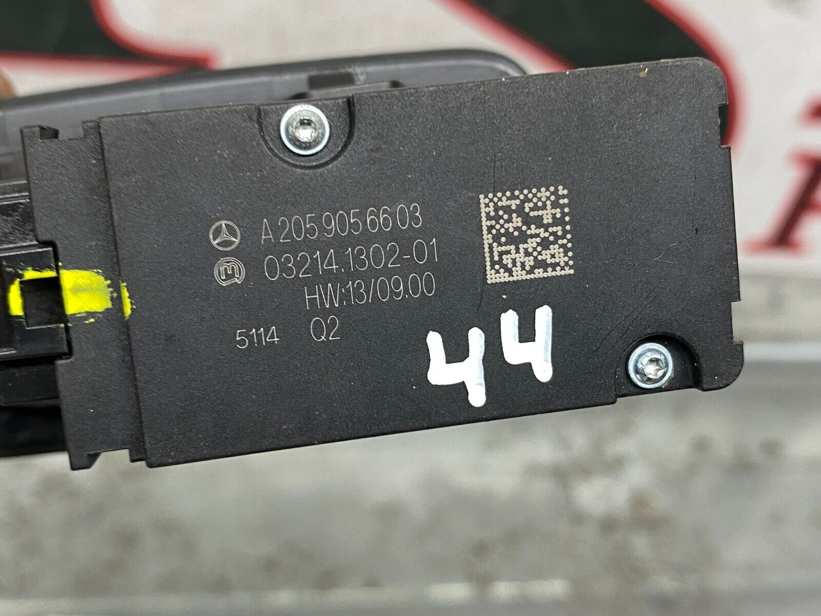 OEM-A2059056603-EL FREN ŞALTERİ PARK