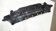 BMW-51128098702-ARKA TAMPON ALT BRAKETİ