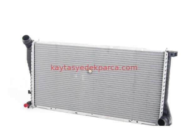 17112247345-2247345-NSN-RADYATÖR E39/E38 DİZEL