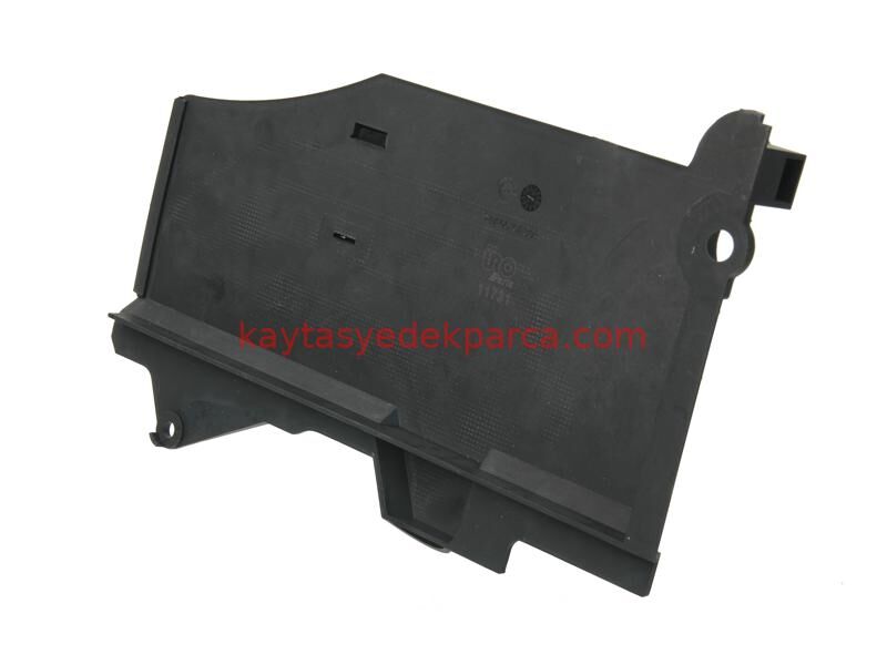 17101439116-1439116-BTP-RADYATÖR ALT BRAKETİ X5
