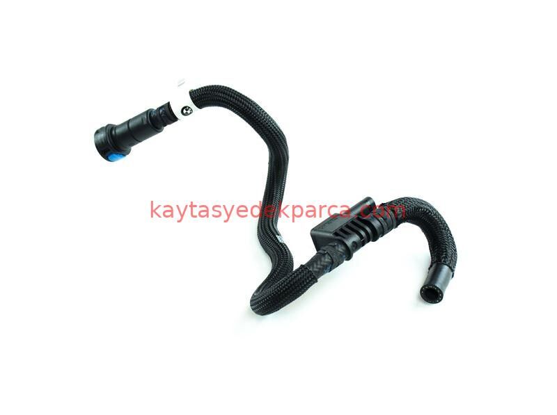13538515780-8515780-BMW-YAKIT HORTUMU