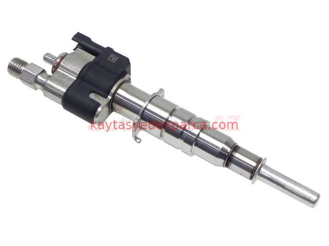 13538635510-8635510-BMW-YAKIT HORTUMU