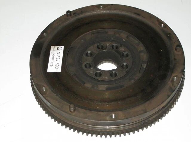 LUK-21211223593-VOLANT E36/E39/M50/M52