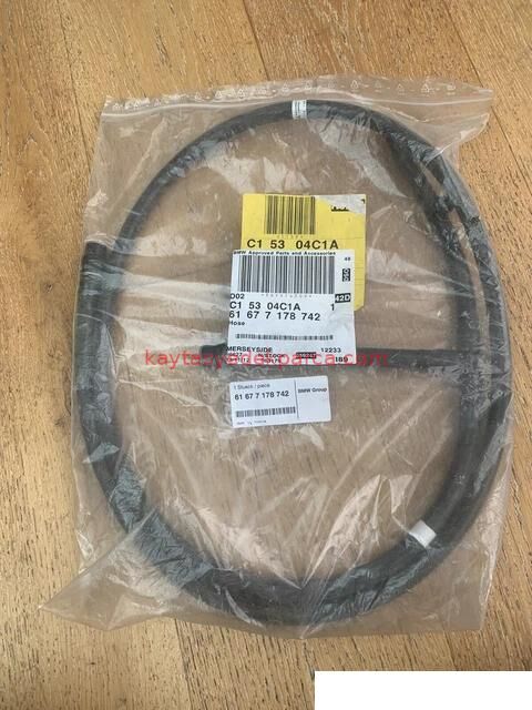 61677178742-7178742-BMW-FAR FISKİYE HORTUMU F10/F01/F02