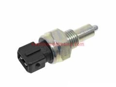 23141043489-FCT-MÜŞÜR GERİ VİTES MİNİ COOPER =>07/04