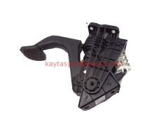 A4472901701-MER-DEBRİYAJ PEDALI ÜST MERKEZLİ