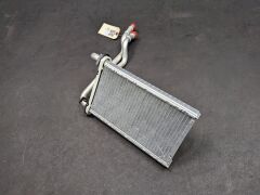 BMW-64119229486-KALORİFER RADYATÖRÜ F20-F30