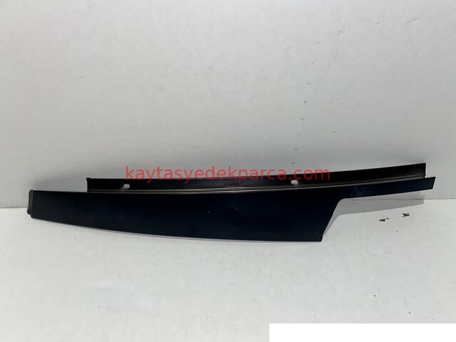 51337182272-7182272-BMW-DİREK KAPLAMASI F10/R ÖN