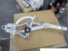 A1247200346M-TYG-CAM KRİKOSU W124-201 ÖN SOL