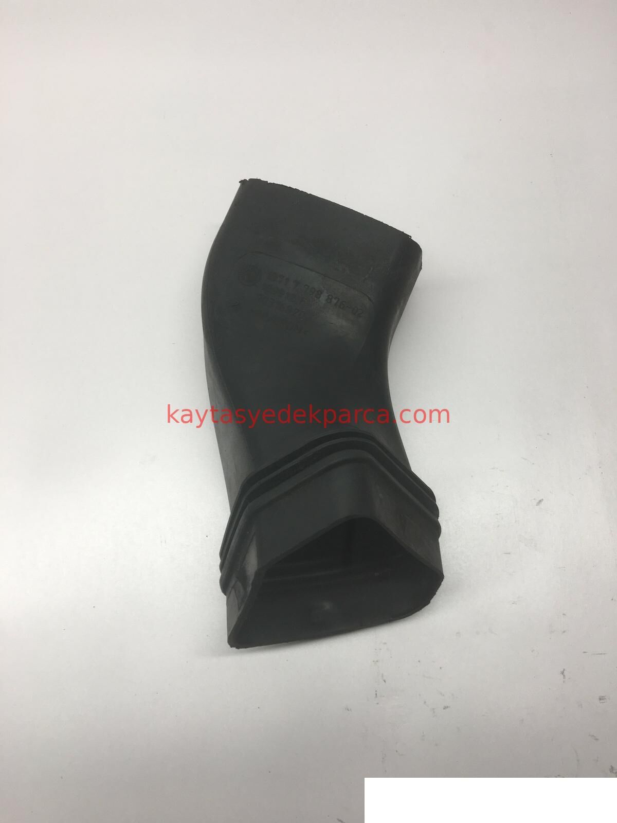 13717798876-7798876-BMW-HAVA FİLTRE BORUSU E90