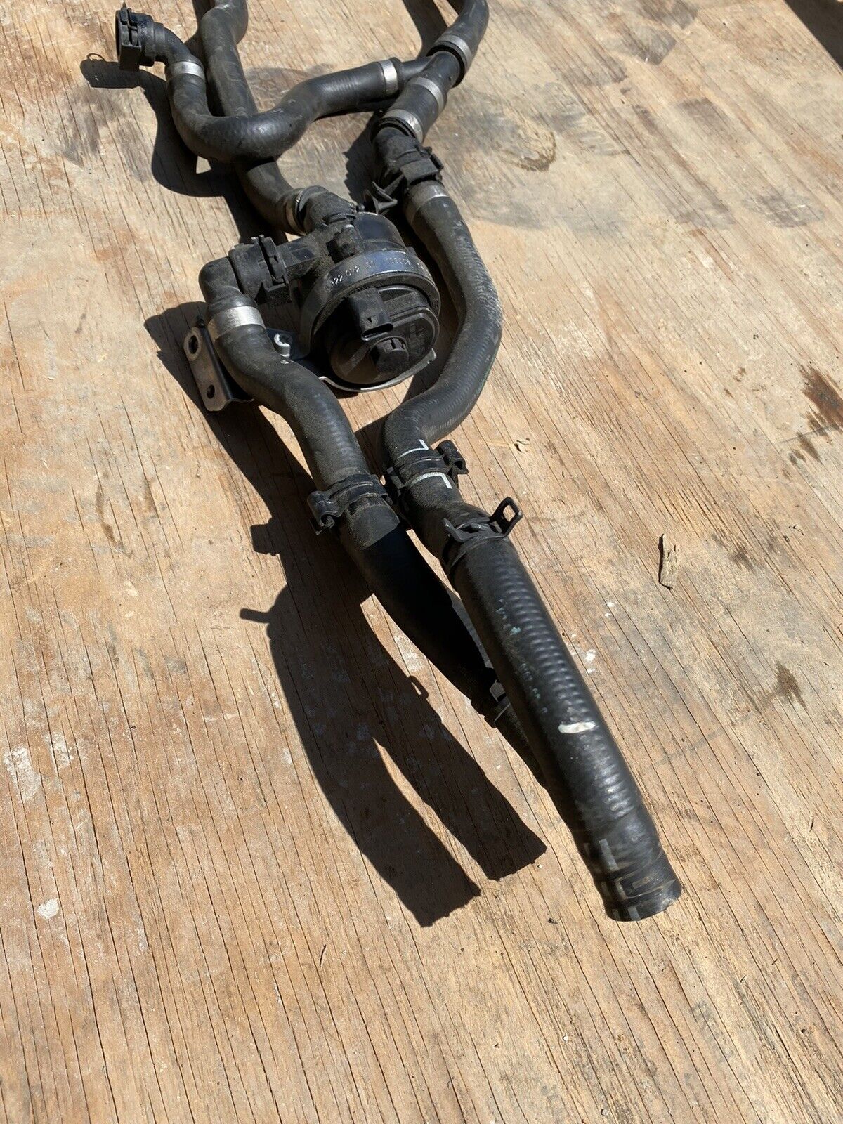 BMW-17127823890-RAD.ÜST HORTUM