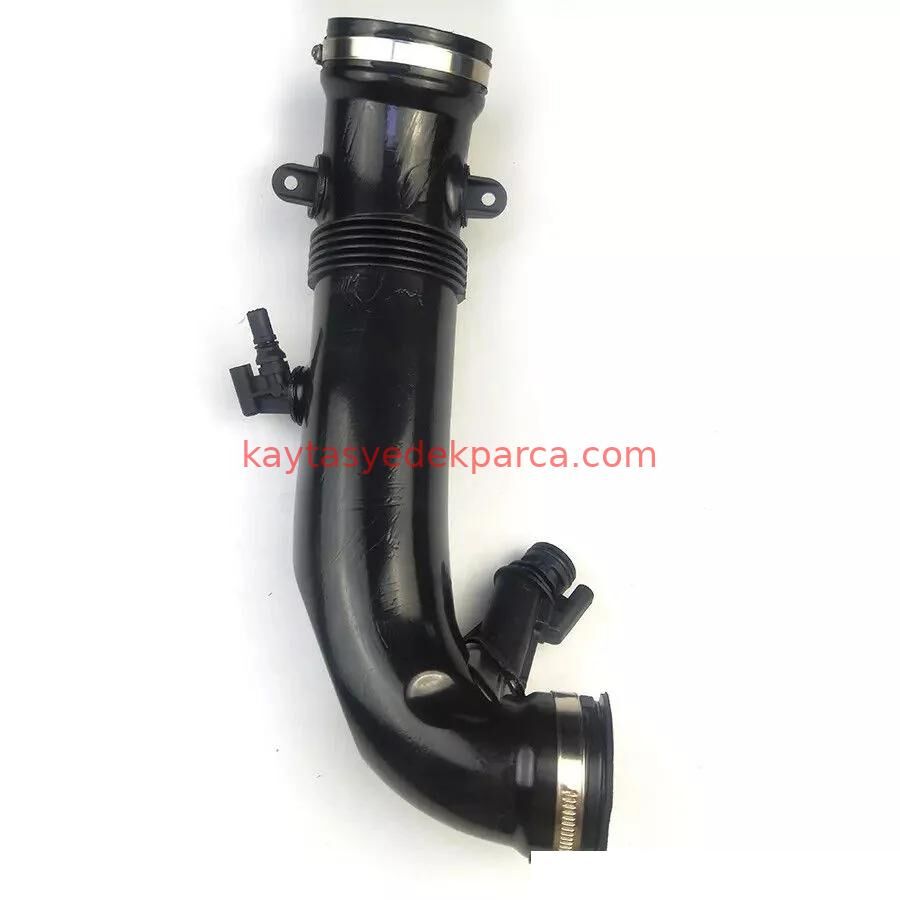 13718511377-8511377-BMW-TEMİZ HAVA BORUSU