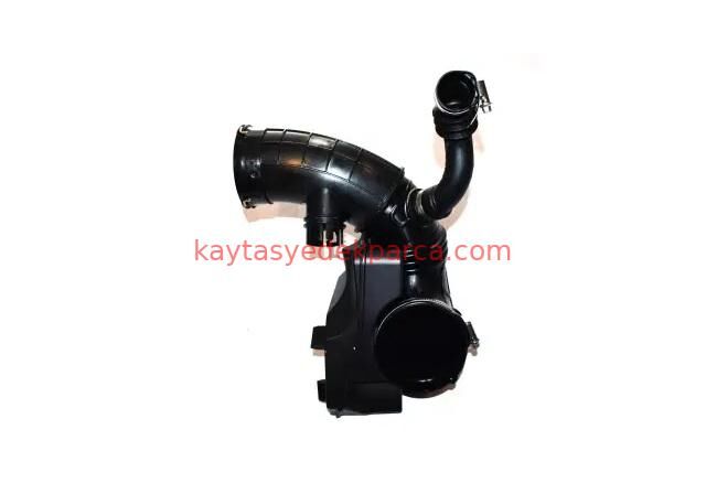 13718519135-8519135-BMW-TEMİZ HAVA BORUSU