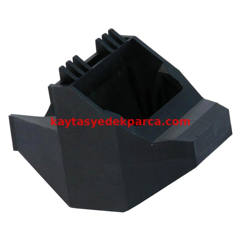 17111436264-1436264-BMB-RADYATÖR ALT BRAKETİ E46 L-R