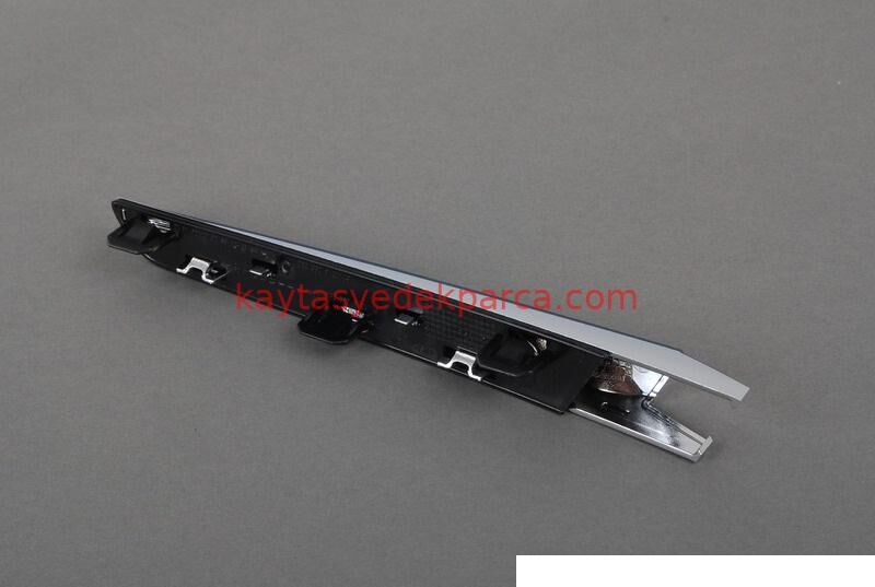 51119804005-MİN-RADYATÖR ÇERCEVE CHROM MİNİ R60