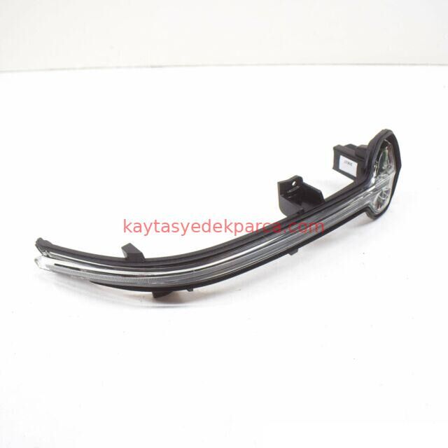63137498160-7498160-BMW-AYNA SİNYALİ SAĞ G20