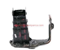 A2036202195-TYG-SASE AYAĞI W203 SOL