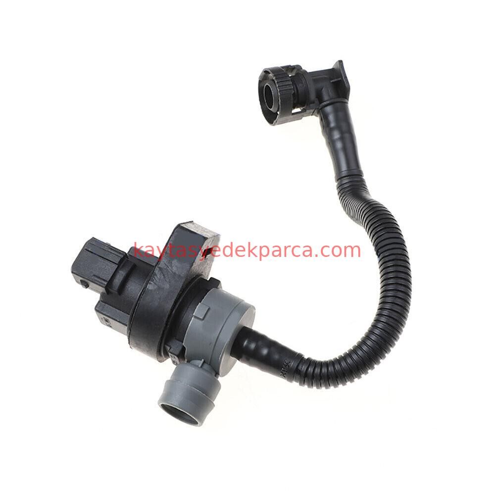 13907618643-7618643-BMW-YAKIT DEPOSU HAVALANDIRMA VALFİ W87