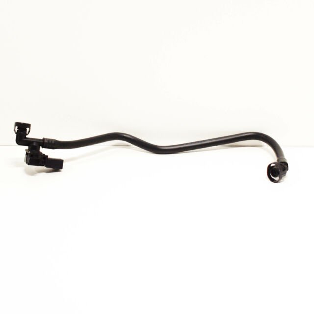BMW-13907645858-YAKIT HORTUMU G30 BENZINLI