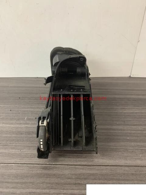 A6398300254-MER-GÖĞÜS ÜFLEYİCİ W639 SAĞ