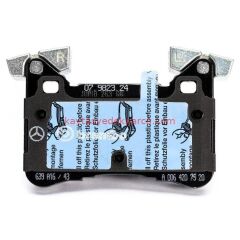 A0074209320-MER-FREN BALATASI ARKA, C63-204 AMG