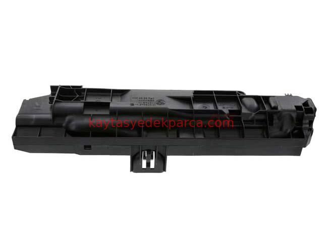 17107524914-7524914-BMW-RADYATÖR YAN BAKALİTİ E90/R