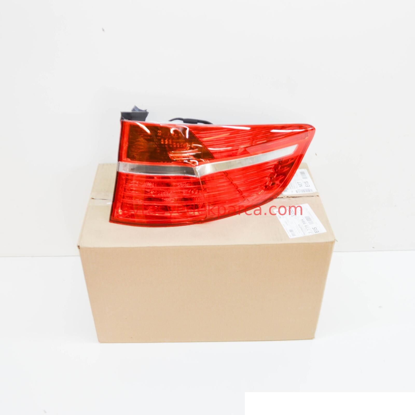 63217179984-7179984-BMW-STOP DIŞ E71 R