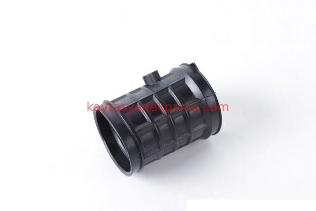 A1041410990-MER-HAVA FİLTRE ARA HORTUM  M104 GAZ KELEBEĞİNE