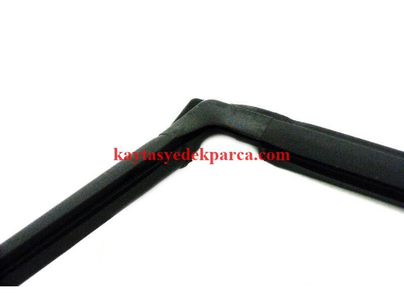 51311977277-1977277-BMW-CAM LASTİĞİ E36/4 ARKA ÜST/KOPUK