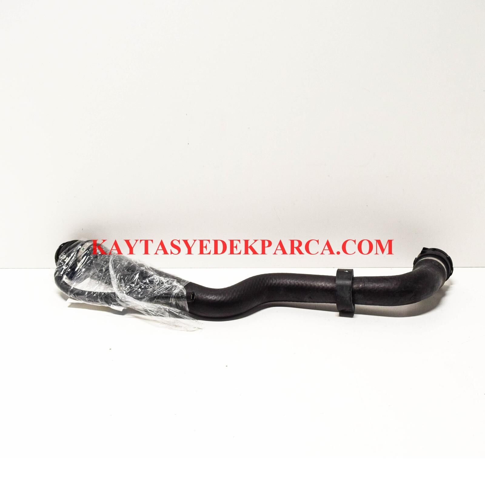 RAD ÜST HORTUM E39 DİZEL