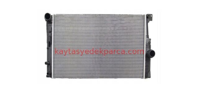 17118672012-8672012-KAL-SU RADYATÖRÜ F10 LCI BENZİN