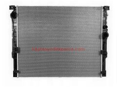 17118686026-8686026-BMW-SU RADYATÖRÜ G30 520İ