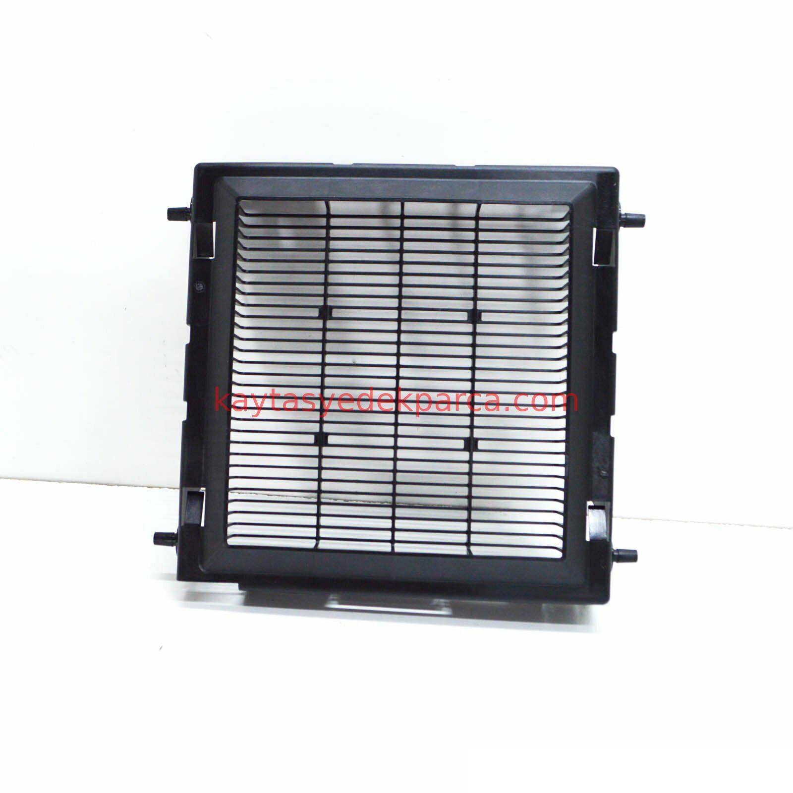 17118742470-8742470-BMW-RADYATÖR KORUMA PLASTİĞİ