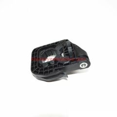 17119895624-9895624-BMW-RADYATÖR ALT BRAKETİ SAĞ