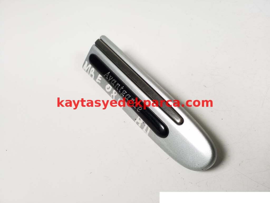 A2116902862-TYG-ÇAMURLUK ÇITASI, W211 ÖN SAĞ