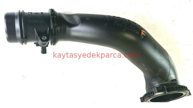 A6510900242-MER-TURBO BORUSU GAZ KELEBEĞİNDEKİ W906,