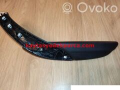 51427281468-7281468-BMW-KAPI KOL TUTAMAK İÇ SAĞ F30 ARKA