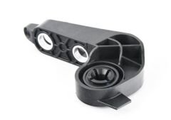 BMW-51647457051-ÖN MASKE BRAKETİ SOL