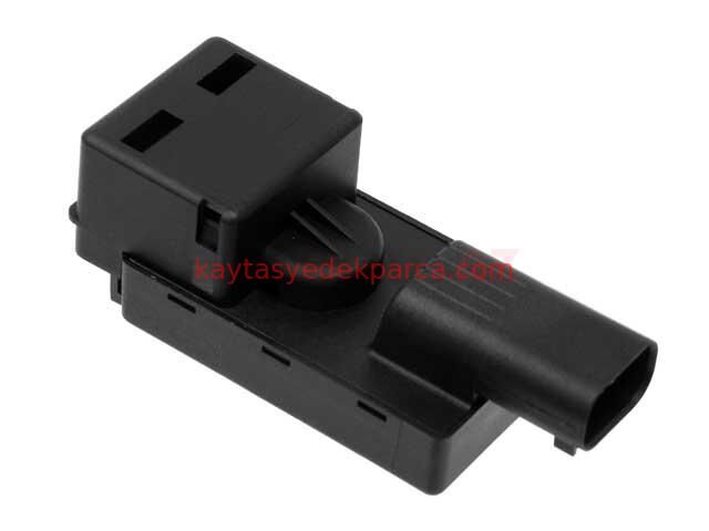 64116933052-6933052-BMW-AUC  SENSÖRÜ E60