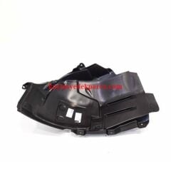 A2386901303-TYG-ÇAMURLUK DAVLUMBAZI ÖNÜN ÖNÜ W213 SOL