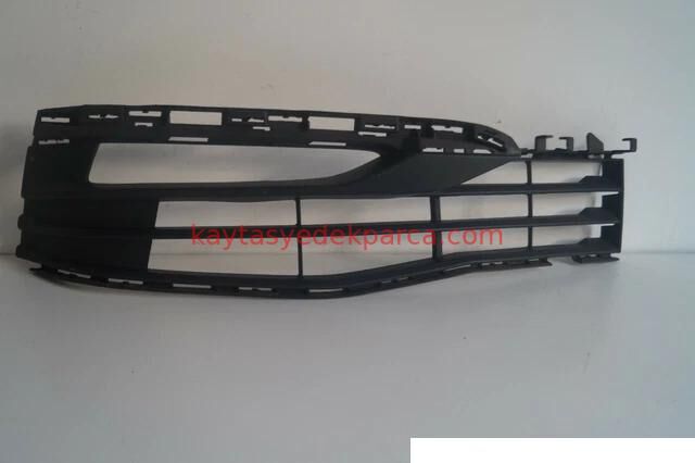 51117385262-7385262-BMW-TAMPON IZGARASI SAĞ ÖN G30 BASIS